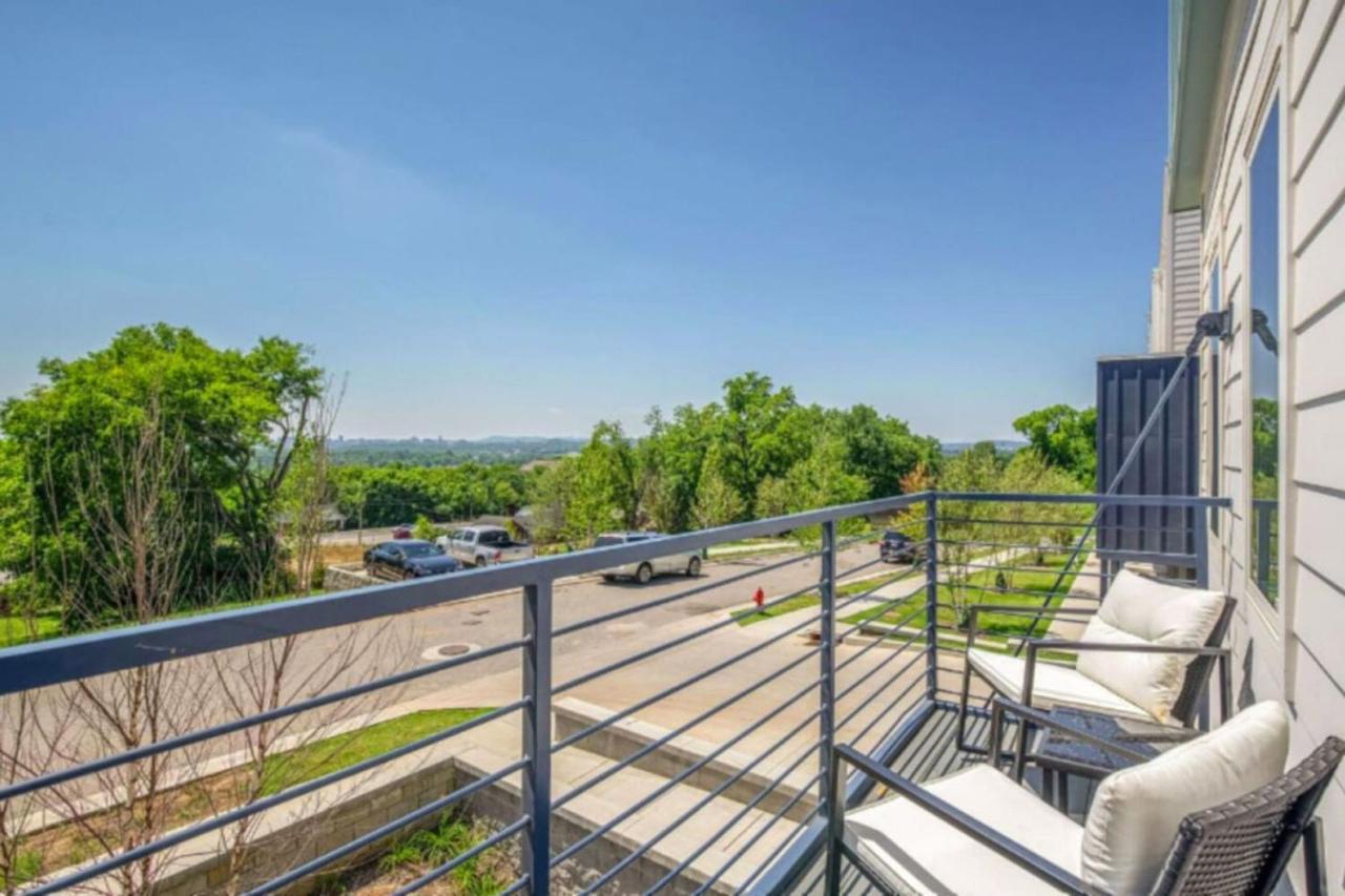 Luxury Four-Story Home, Rooftop Deck With Views, Pingpong! Sleeps 12! Nashville Exterior foto