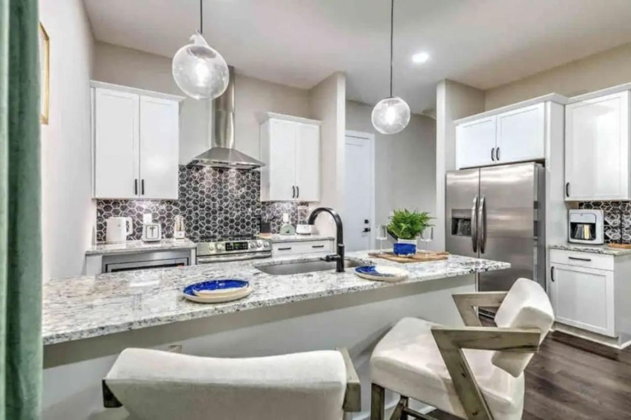 Luxury Four-Story Home, Rooftop Deck With Views, Pingpong! Sleeps 12! Nashville Exterior foto