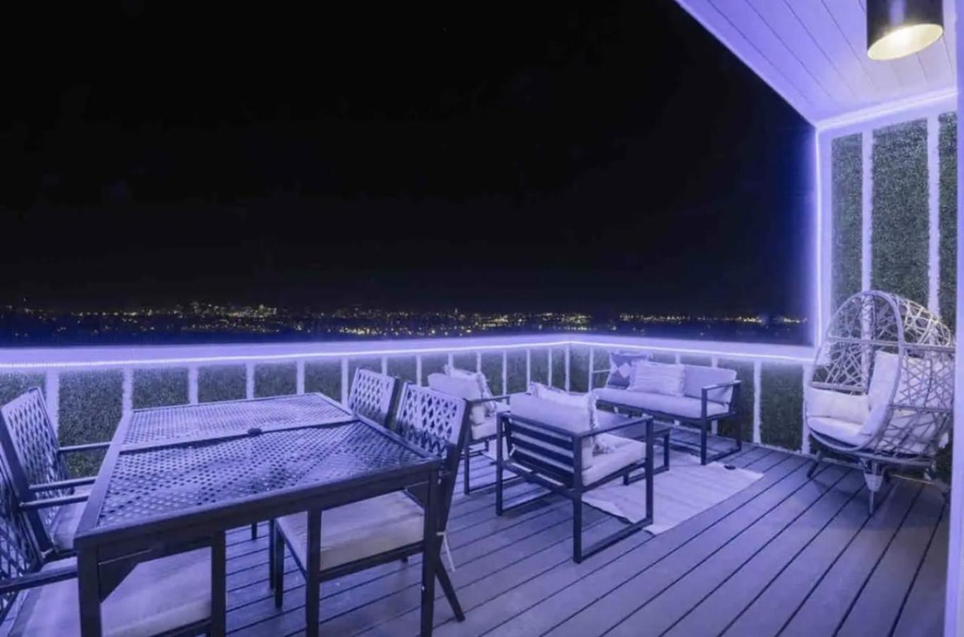 Luxury Four-Story Home, Rooftop Deck With Views, Pingpong! Sleeps 12! Nashville Exterior foto